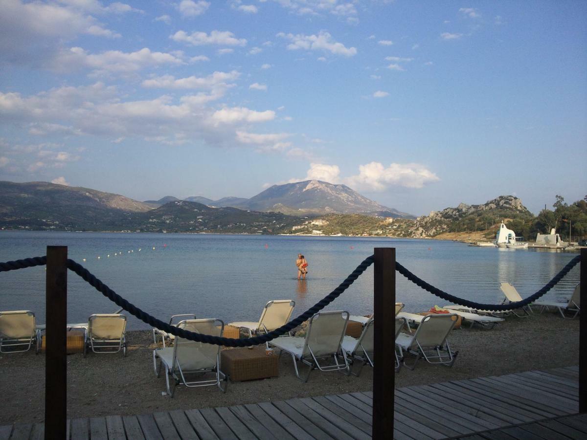 Beautiful House By The Sea,Loutraki Skaloma. Villa Eksteriør bilde